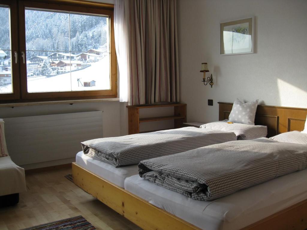 Haus Bergheimat - Familie Oberacher Guest House ฟูลป์เมส ภายนอก รูปภาพ